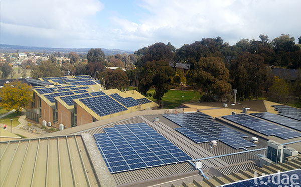 深圳坪山100千瓦企業屋頂光伏發電站安裝