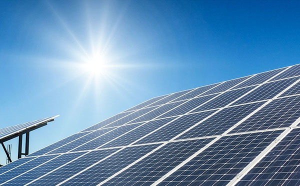 深圳市大學院校安裝光伏發電機300kw